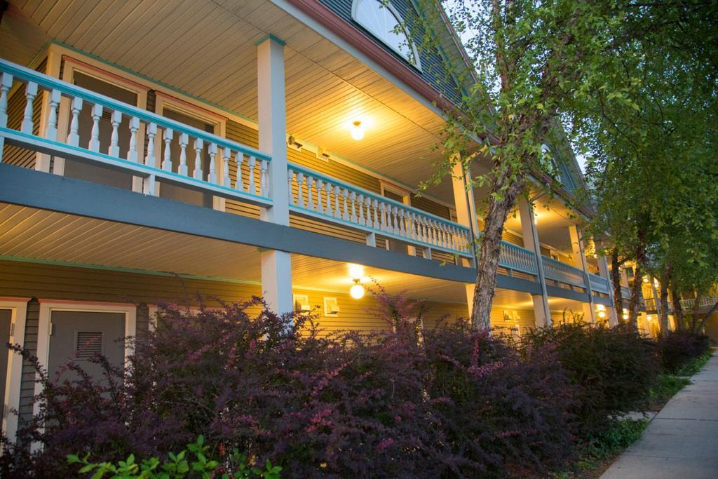 The Shelby Inn Shelbyville エクステリア 写真